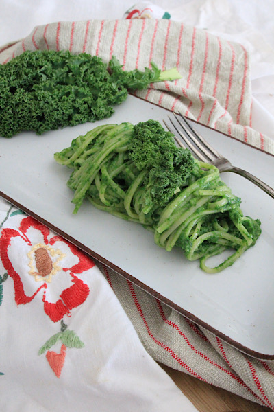 Linguine mit Gruenkohlpesto Buch Seite 231